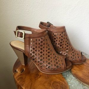 Chinese Laundry heels